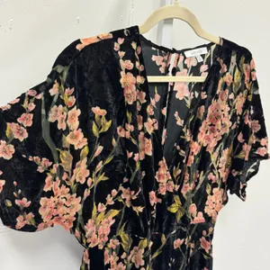 Lucy Paris‎ Black Floral Velvet Burnout Faux Wrap Midi Dress Pink Flowers Small thumbnail 5