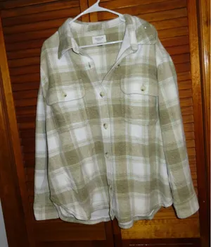 American Eagle Flannel thumbnail 1