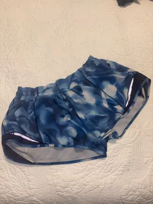 Lululemon Shorts thumbnail 2