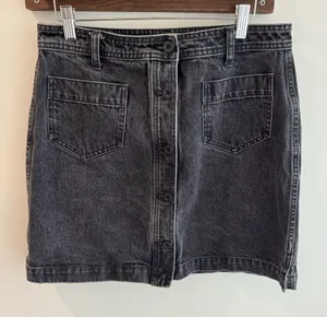 Madewell Denim High-Waist Button-Front Mini Skirt in Gilmore Wash Size 29‎ thumbnail 1