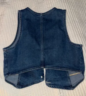 Love Tree Cropped Denim Vest thumbnail 3
