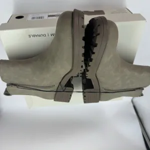 Buffalo David Bitton Anna Women’s Brown Ankle Chelsea Boots Size 8 NEW in Box thumbnail 7