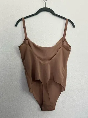 NEW Skims Sheer Sculpt Thong Bodysuit in Sienna Large thumbnail 3