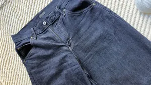 Uniqlo dark wash denim jeans size 27 thumbnail 4