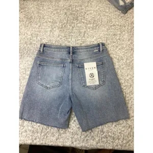Risen Jeans Tummy Control Distressed High Rise Midi Denim Shorts Light Wash M thumbnail 3