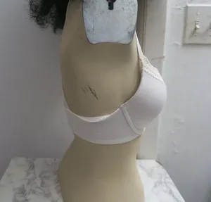 Victoria's Secret body by victoria perfect shape bra in white/ off white size 32D. thumbnail 6