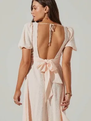 ASTR The Label Twist Bust Tie Back Puff Sleeve Midi Dress Cream Peach Medium thumbnail 4