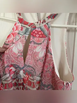 Guess Spring Floral Themed Apron Neckline Mid Length Dress size XS thumbnail 5