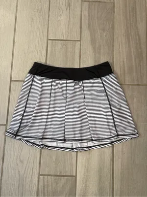Kyodan Black & White Striped Tennis Skort thumbnail 2