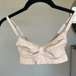 Skims sculpting bralette COLOR SAND SIZE M‎ NWOB thumbnail 2