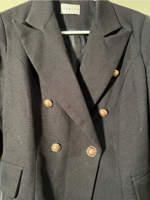 Lioness Women's Sz Medium Double Breasted Blazer with Gold Button Hardware Black thumbnail 8
