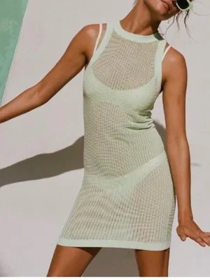 Solid & Striped Carson Coverup in Pistachio Green thumbnail 1