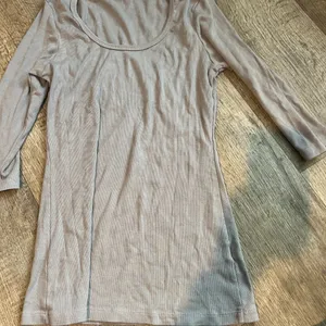 PJ HARLOW norah 3-4 sleeve‎ rib tee in clay size small thumbnail 3