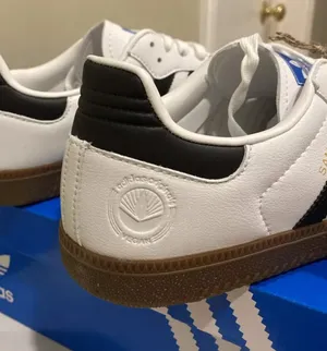 *VEGAN* Women's size 5/Men's size 4 (UK 3.5) VEGAN Adidas thumbnail 3