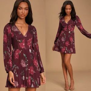Lulus Win The Day Dress Burgundy Floral‎ Print Pleated Long Sleeve Mini V-Neck thumbnail 2