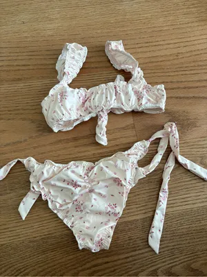 Frankie's Bikinis Cream Floral Tie-Front Bikini Set thumbnail 3