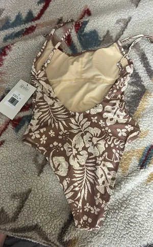 Billabong Swimsuit thumbnail 1