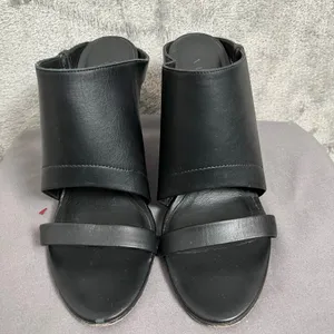 Vince Size 9.5 Black Leather Wedge Sandals Minimalist Y2K Quiet Luxury Heels thumbnail 4