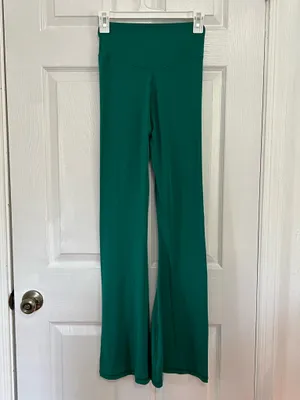 Aerie OFFLINE Real Me Crossover Flare Leggings Green Yoga Pants Athleisure Y2K M thumbnail 3