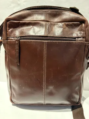 Classic Brown Leather Crossbody Messenger Bag for Men or Women. thumbnail 2