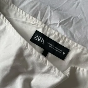Zara Classic White Skirt thumbnail 2