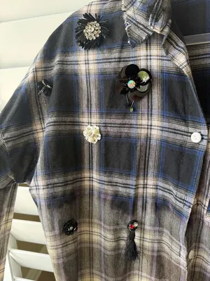 POL Women's Plaid Button-Up Blouse in Navy, Gray and Cream thumbnail 4