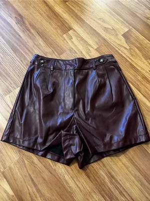 SHEIN Cream Turtleneck with Burgundy Faux Leather Shorts thumbnail 2