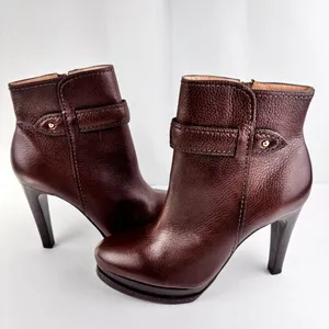 Talbots Brown Leather Platform Ankle Booties Heels Size 7.5 B Made in Brazil thumbnail 7