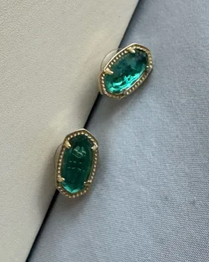Kendra Scott Earrings thumbnail 1