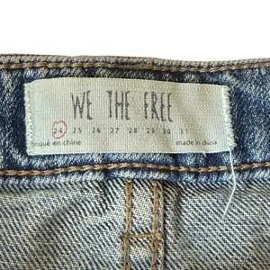 We The Free Denim Zip Up Mini Skirt Raw Hem Size 24 Coastal Cowgirl Concert Boho thumbnail 4