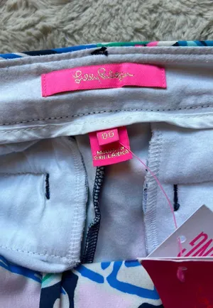 Lilly Pulitzer Shorts thumbnail 3