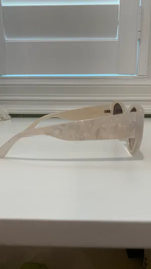 Francesca's Sunglasses thumbnail 4