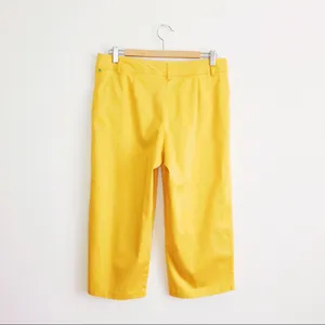 Yellow wide legs capris Size 12 thumbnail 2