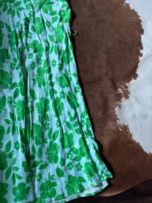 Women's Green Floral Maxi Dress with Cutouts and Tie Back from Zara Size medium Recommend for someone with a smaller chest thumbnail 2