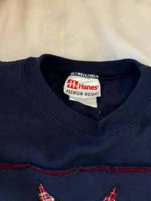 Hanes vintage embroidered navy sweatshirt thumbnail 3