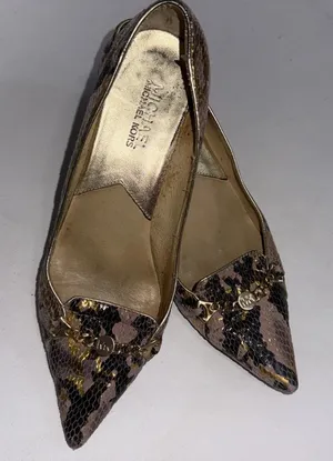 Michael‎ Kors Heels Snake Skin Leather 2" Kitten Heels MK Logo Chain Women's 8M thumbnail 1