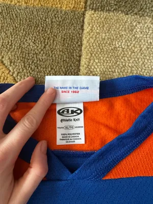 NWOT New York Islanders Hockey NHL Sparky Jersey Shirt Top Kids Youth Size XL thumbnail 4