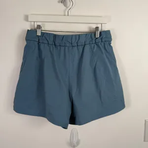 Lululemon Cinchable Waist High Rise Woven Shorts 3.5" Blue Womens Medium thumbnail 4