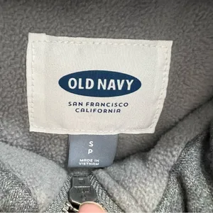 Old Navy Gray Quilted Puffer Vest Women’s Size S thumbnail 4