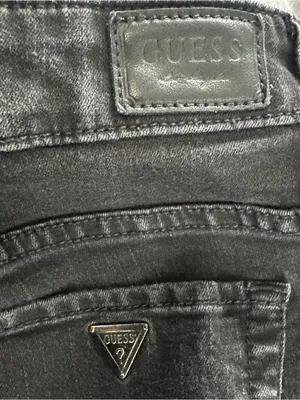 GUESS Starlet Straight Jeans Women’s 27 Black Stretch Denim Mid Rise thumbnail 8