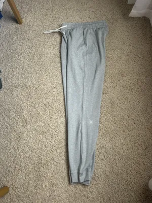 Lululemon Grey 25” Joggers thumbnail 5