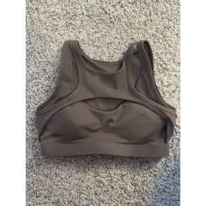 Sports Bra thumbnail 3
