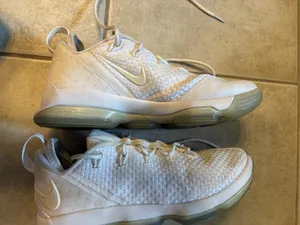 Used women’s Nike ZOOM 8 thumbnail 6