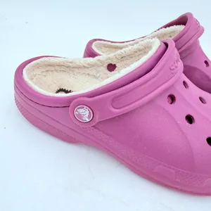 Crocs Women's Fuchsia Faux Fur Lined Classic Clogs Shoes Size 7 thumbnail 2
