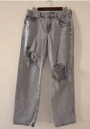 American Eagle 90s Straight Distressed Grey Jeans - Women’s Size 12 thumbnail 1