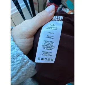 Dynamite Burgundy Ruched Square Neck Shell Top thumbnail 5