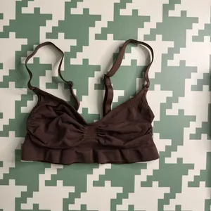 SKIMS Bra Seamless Sculpting Cocoa Brown Size Small Bralette Shapewear Intimates thumbnail 3
