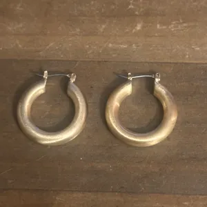 Gold Tone Satin Hoop Earrings thumbnail 5