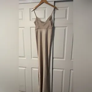 BHLDN Anthropologie Tank Top Maxi Dress Gown Freya Satin‎ Charmeuse Slit Formal thumbnail 4