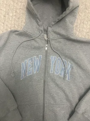 Brandy Melville Zip Up thumbnail 2